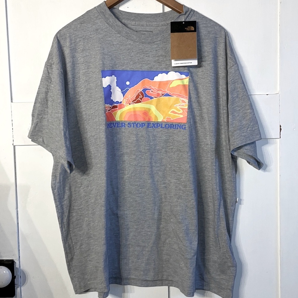 The North Face Places We Love Gray T-shirt Casual Shirt Outdoor Activewear New - Picture 2 of 5